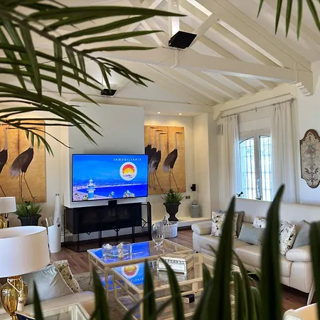 Villa Llanos By Solymar Los Puertas